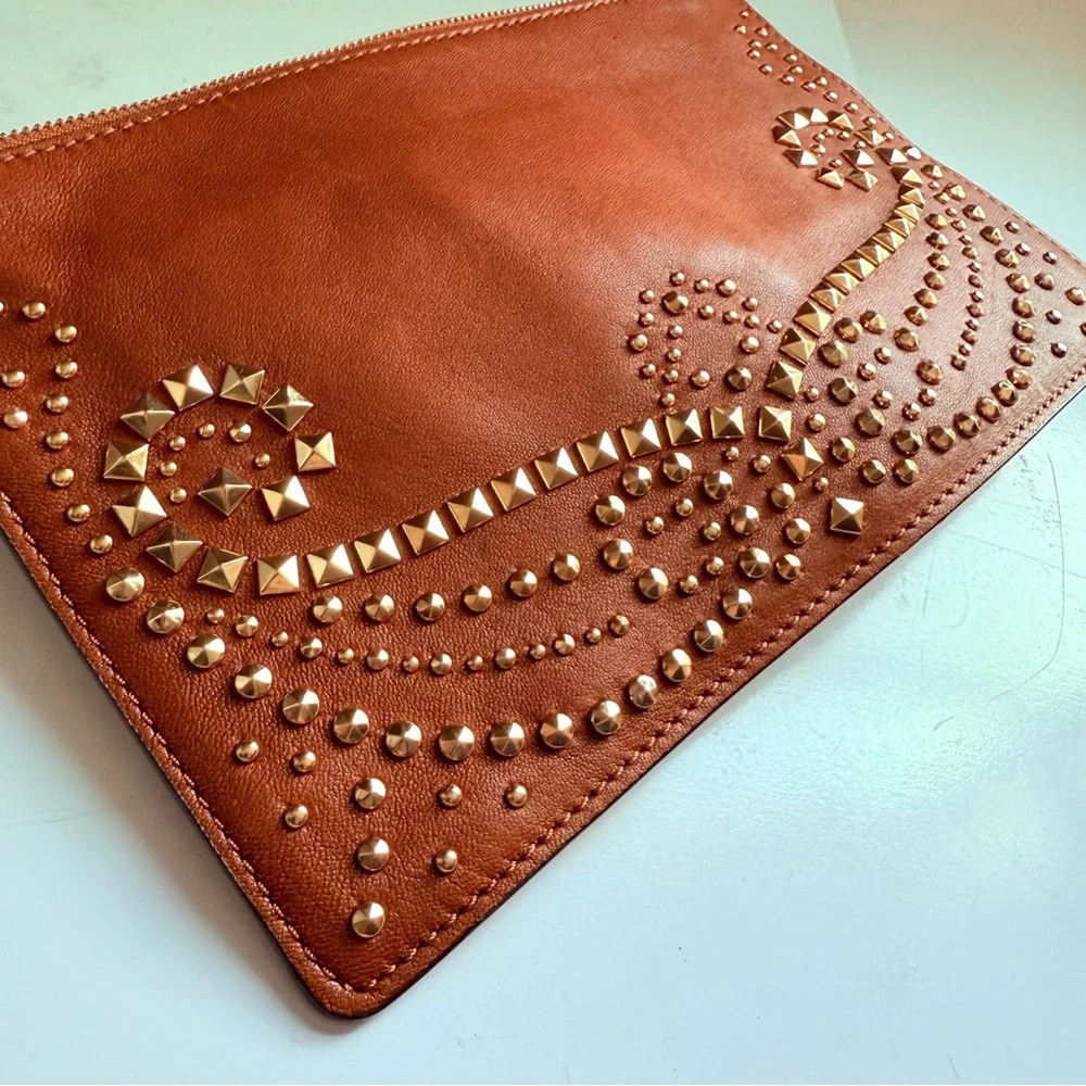 Micheal Kors Rhea Luggage Brown Lamb Leather Studded Large Wristlet/Clutch - Picture 4 of 8